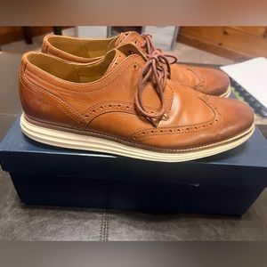 Cole Haan dress shoe, size 10.5.  Great condition only worn a few times. In box